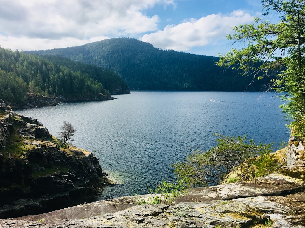 Teakerne Arm Provincial Park | Refuge Cove, BC V0P 1P0, Canada | Phone: (800) 689-9025