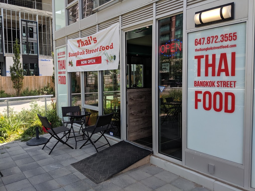 Thais Bangkok Street Food | 660 Eglinton Ave E, East York, ON M4G 2K2, Canada | Phone: (416) 486-7426