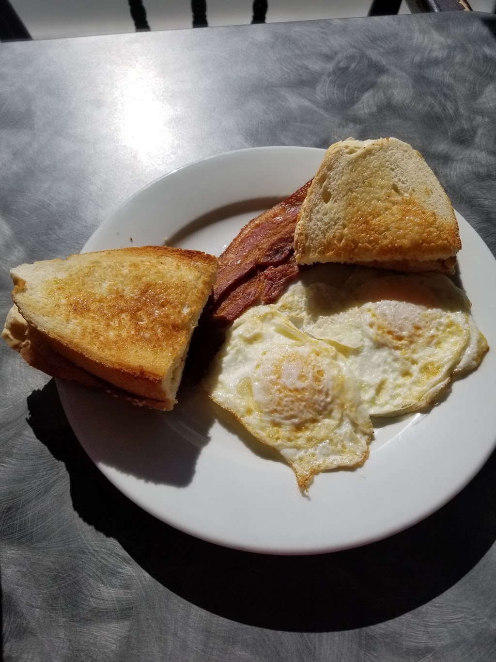 Dads Homemade Soups and Sangys | 2806 Jacklin Rd #102, Victoria, BC V9B 5A4, Canada | Phone: (778) 432-3900