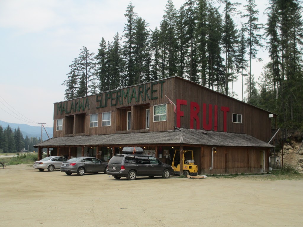 Malakwa Supermarket | 4270 Oxbow Frontage Rd, Malakwa, BC V0E 2J0, Canada | Phone: (250) 836-4700