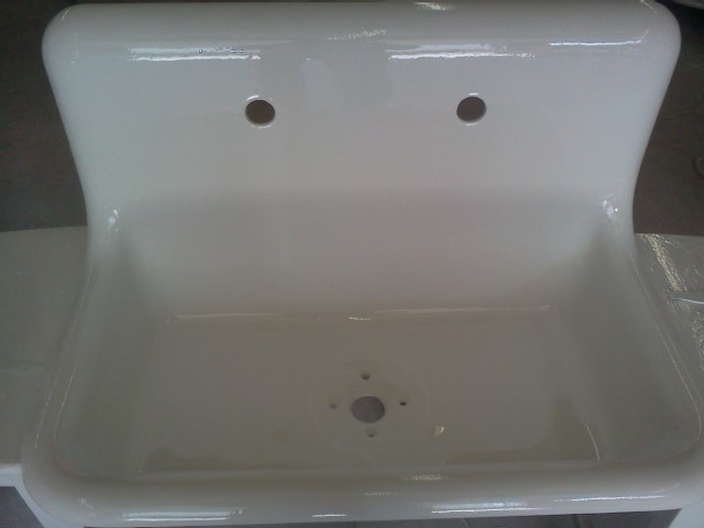 Hot Rod Tub Refinishing | 12223 67 St NW, Edmonton, AB T5B 1M8, Canada | Phone: (780) 718-3190