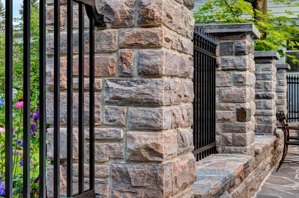 Stones | 1037 Carson Rd, Barrie, ON L4M 4S5, Canada | Phone: (705) 794-9048
