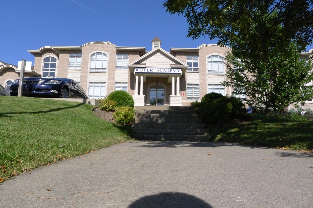 Kuper Academy High School | 2975 Rue Edmond, Kirkland, QC H9H 5K5, Canada | Phone: (514) 426-3007