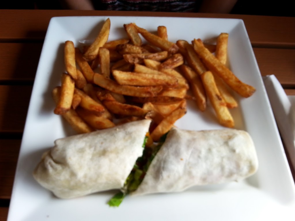 The Village Inn | 99 King St W, Bowmanville, ON L1C 3H4, Canada | Phone: (905) 623-4799