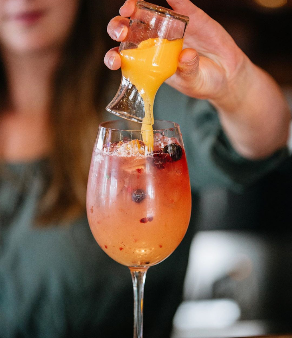 Browns Socialhouse Queen Elizabeth Theatre (QE Theatre) | 675 Cambie St, Vancouver, BC V6B 2P1, Canada | Phone: (604) 620-5545