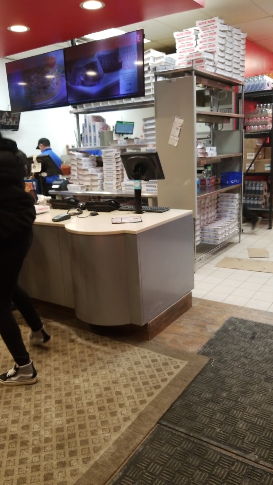 Dominos Pizza | 4207 Keele St, North York, ON M3J 3T8, Canada | Phone: (416) 661-8000