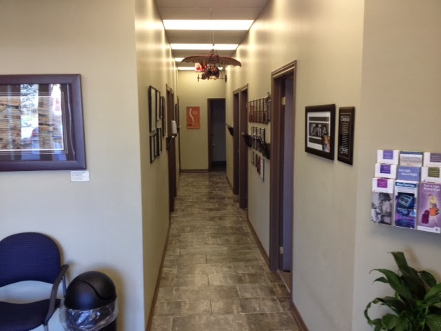 Aches n Pains Therapy Centre | 3040 New St, Burlington, ON L7N 1M5, Canada | Phone: (905) 639-8283