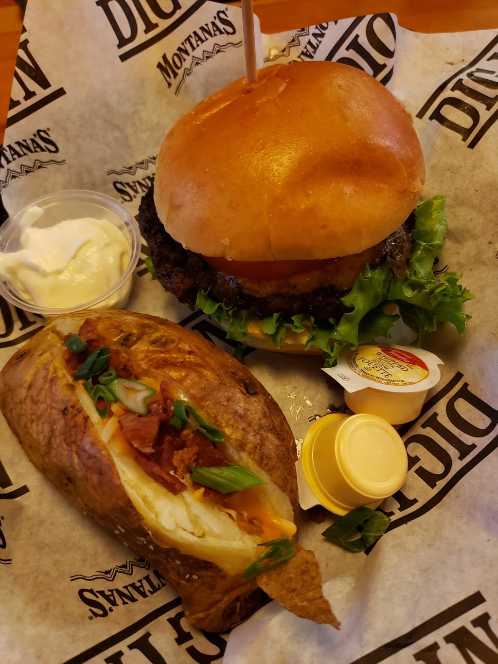 Montanas | 11654 Sarcee Trail NW, Calgary, AB T3R 0A1, Canada | Phone: (403) 730-6497