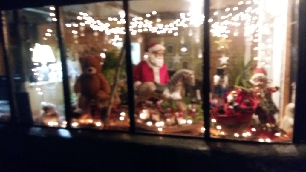 Blaneys Florists Ltd | 210 Montreal St, Kingston, ON K7K 3G4, Canada | Phone: (613) 544-5138