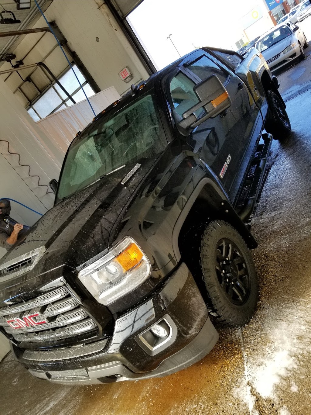 Westwinds Car Wash | 3690 Westwinds Dr NE, Calgary, AB T3J 5H3, Canada | Phone: (403) 293-6833