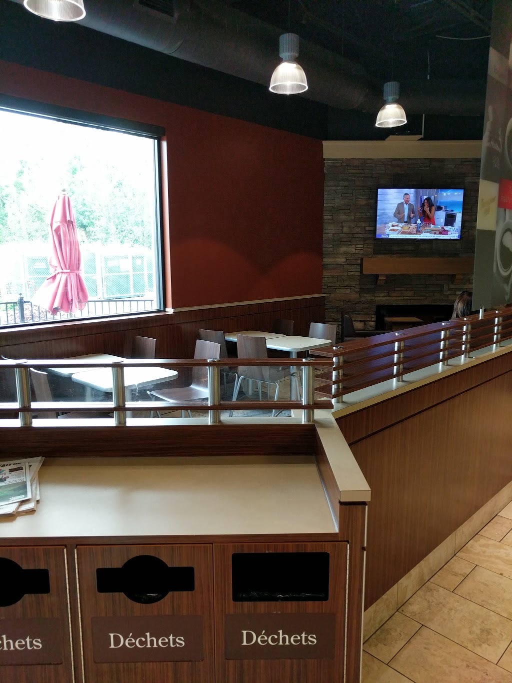 Tim Hortons | 4950 Rue des Patriotes, Contrecoeur, QC J0L 1C0, Canada | Phone: (450) 587-2547