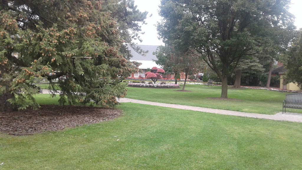 Tom Thumb Park | 45 Brant Ave, Brantford, ON N3T 5R7, Canada | Phone: (519) 756-1500