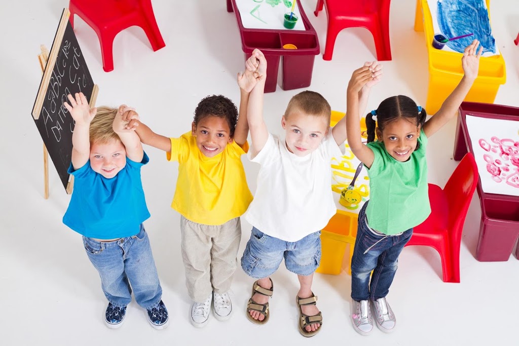 École Pre-Maternelle Petit Soleil | 1031 Rue Gilles Vigneault, Blainville, QC J7C 5N4, Canada | Phone: (450) 979-9922
