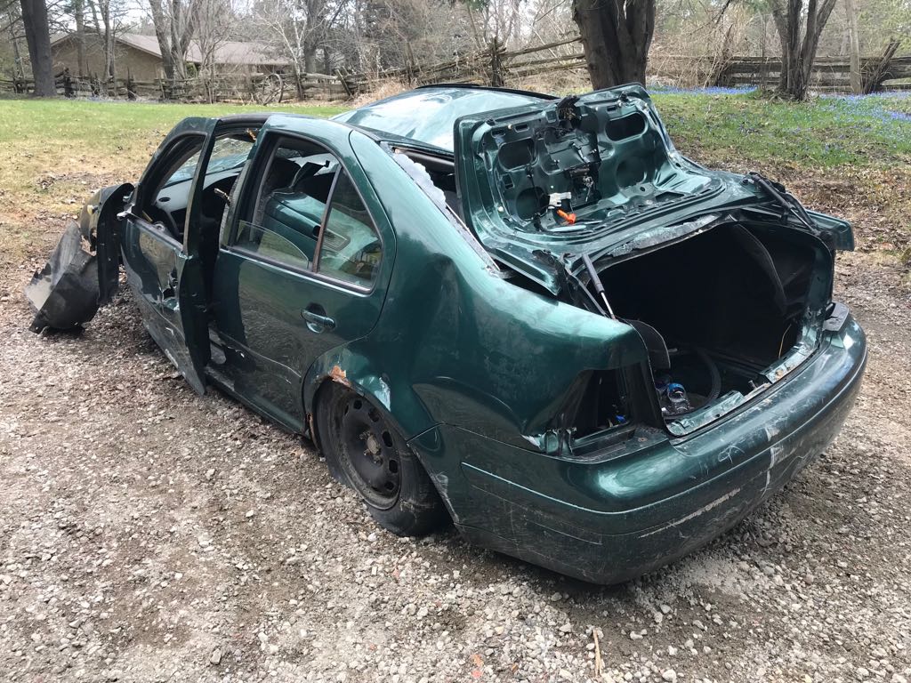 Junk Car Removal Brampton | 10 Balmoral Dr, Brampton, ON L6T 1V1, Canada | Phone: (647) 931-2226