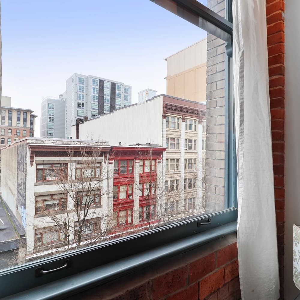 Marce Miller Real Estate | 3995 Fraser St, Vancouver, BC V5V 4E5, Canada | Phone: (778) 987-2380