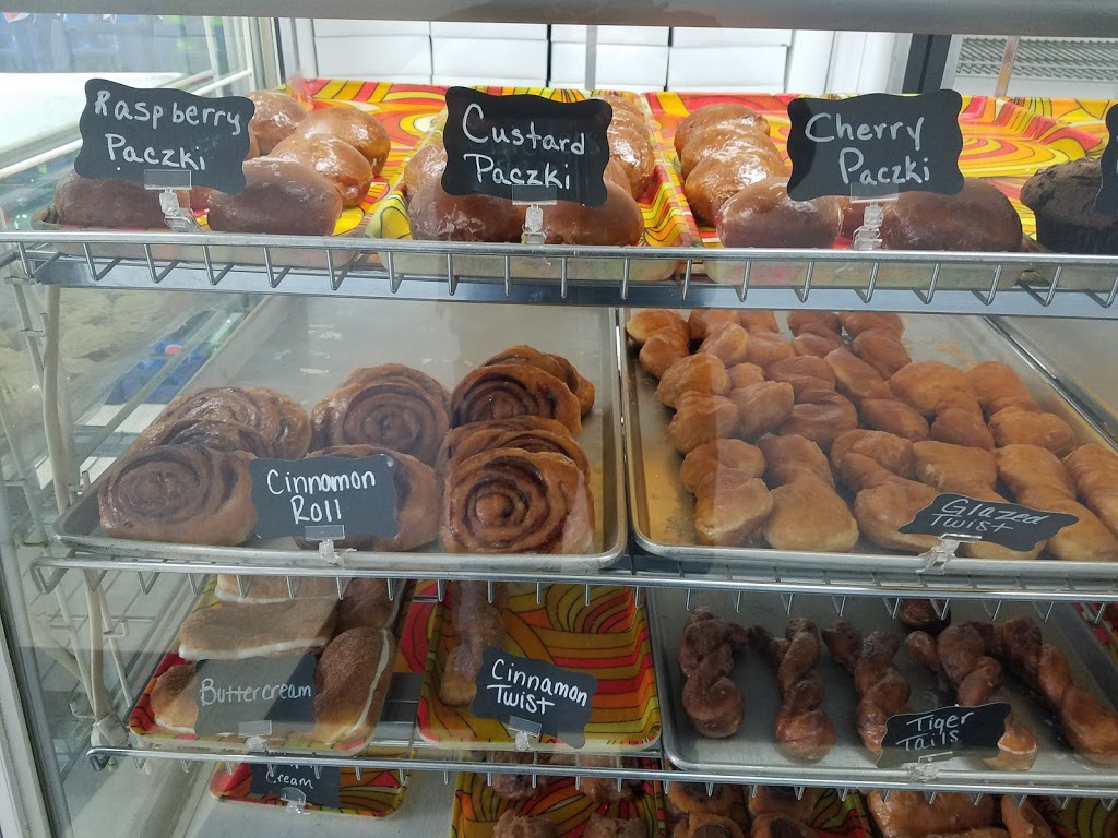 Yale Bakery | 130 S Main St, Yale, MI 48097, USA | Phone: (810) 387-2161
