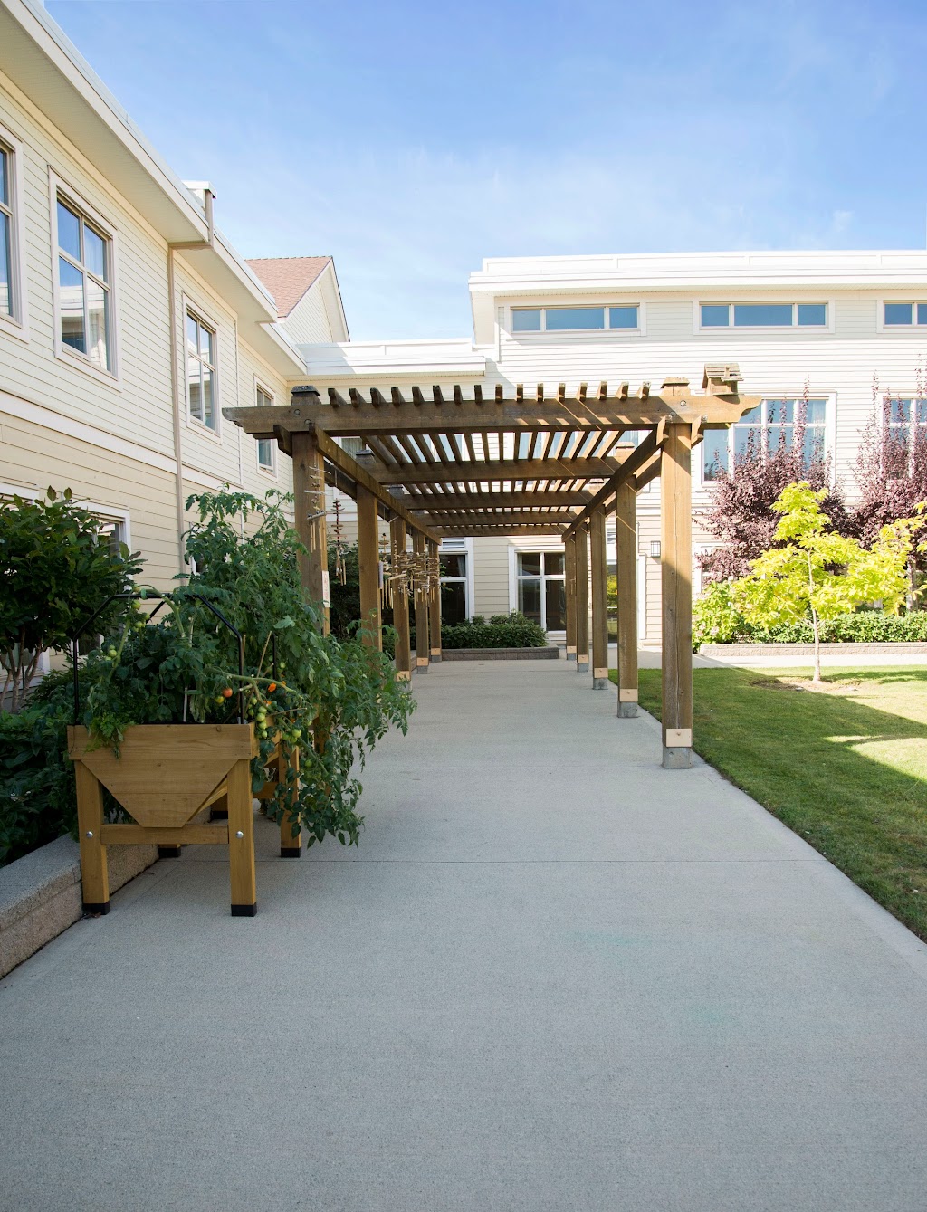 Stanford Seniors Village | 250 Craig St, Parksville, BC V9P 0A7, Canada | Phone: (250) 951-0811