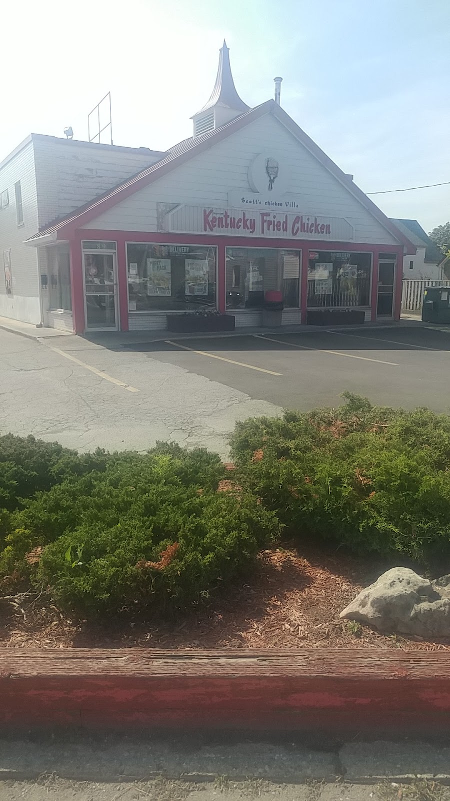 KFC | 689 Hamilton Rd, London, ON N5Z 1T4, Canada | Phone: (519) 455-9200