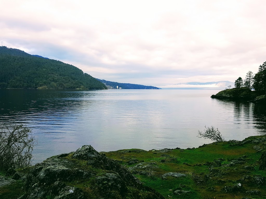 McKenzie Bight Trailhead | 54-98 Ross Durrance Rd, Victoria, BC V9E 2A3, Canada
