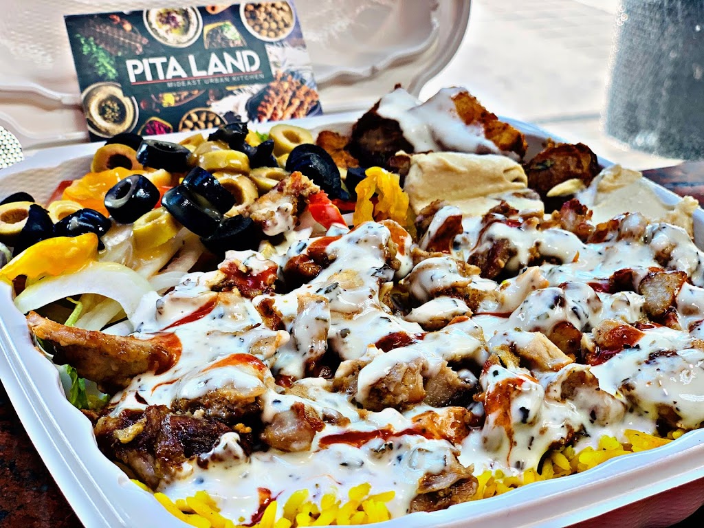 Pita Land Eglinton | 30 Eglinton Ave W, Mississauga, ON L5R 3E7, Canada | Phone: (905) 755-1111
