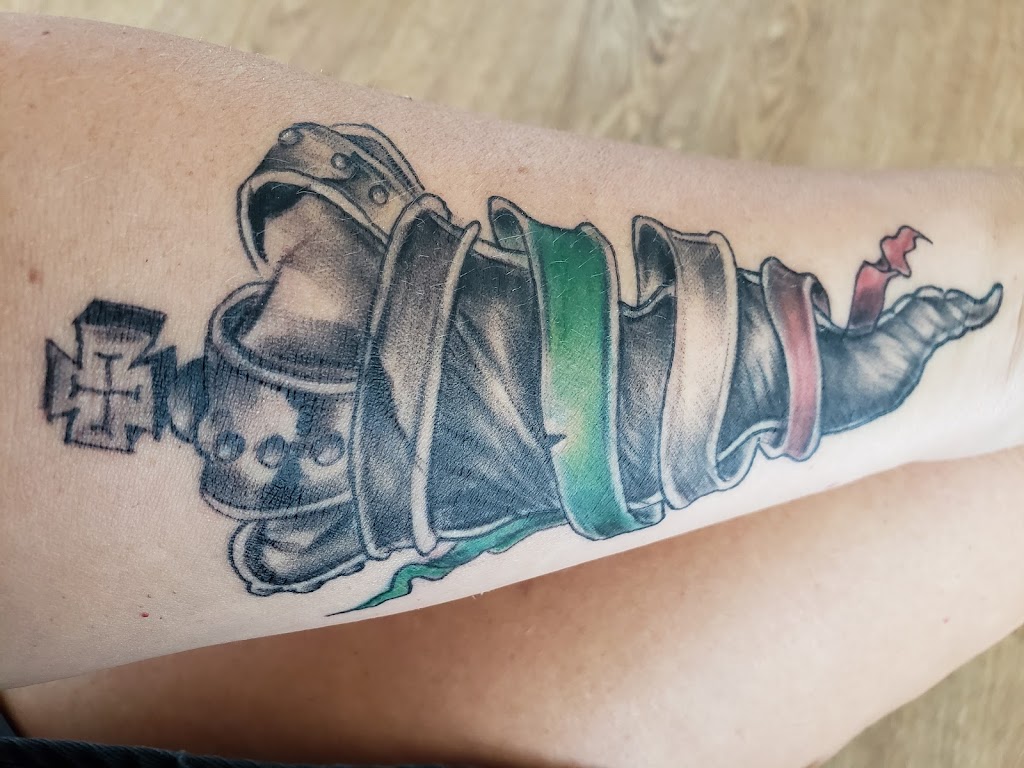 Gold Dragon Tattoo Salon | 1050 Upper Gage Ave, Hamilton, ON L8V 5B7, Canada | Phone: (289) 689-4609