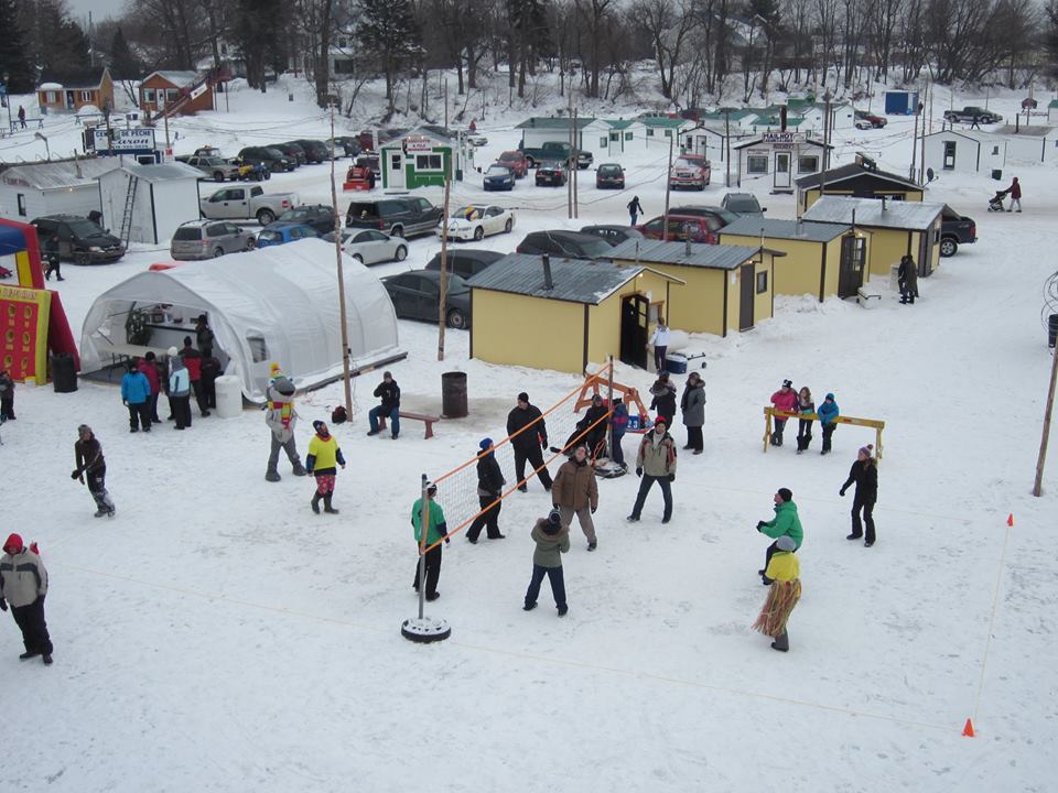 Centre de Pêche Grimard | 915 2e Av, Sainte-Anne-de-la-Pérade, QC G0X 2J0, Canada | Phone: (418) 325-2220