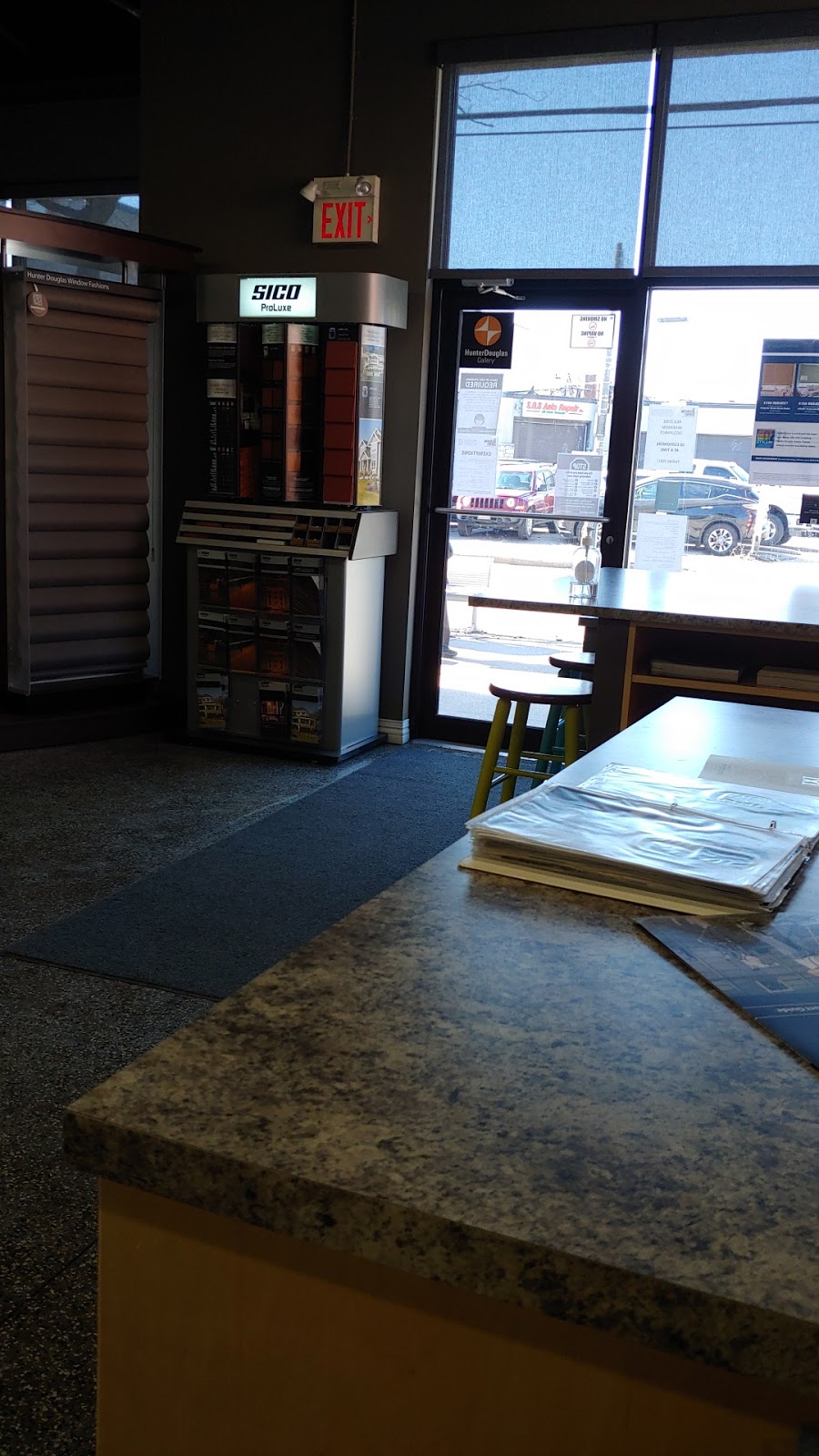 Hamilton Decorating Centre | 256 Ottawa St N, Hamilton, ON L8H 3Z7, Canada | Phone: (289) 389-2600