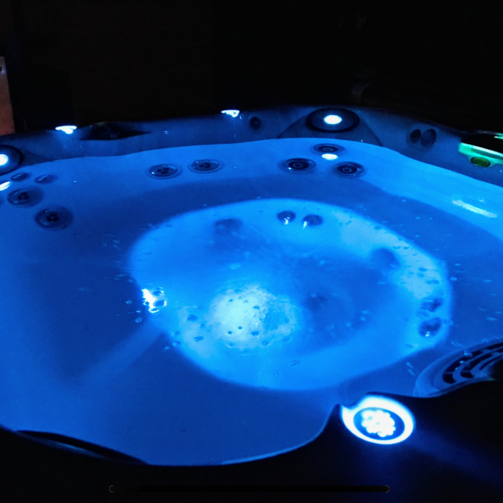 Réparation Casa Spa | 710 Rue du Béarn, Saint-Jean-sur-Richelieu, QC J3A 1Y2, Canada | Phone: (514) 567-2009