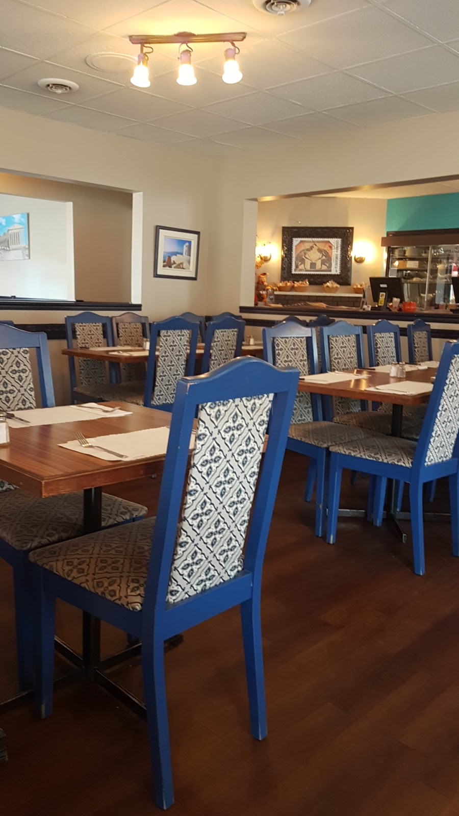 Chateau Acropole Inc | 201 Rue Child, Coaticook, QC J1A 2B5, Canada | Phone: (819) 849-6344