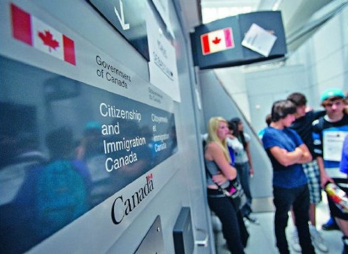 Franklin Immigration | 6863 Rue St-Hubert, Montréal, QC H2S 2M7, Canada | Phone: (438) 795-9535