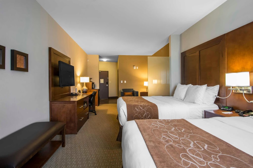 Comfort Suites Saskatoon | 203 Bill Hunter Ave, Saskatoon, SK S7R 1E3, Canada | Phone: (306) 955-6565