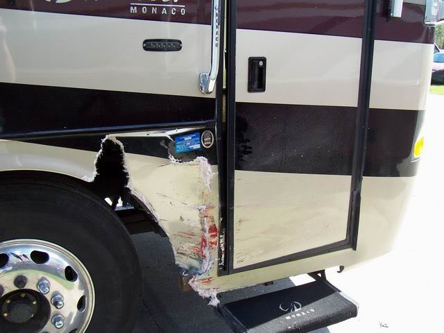 Pros Rv & Collision Repair | 916 Willeys Lake Rd, Ferndale, WA 98248, USA | Phone: (360) 595-4403