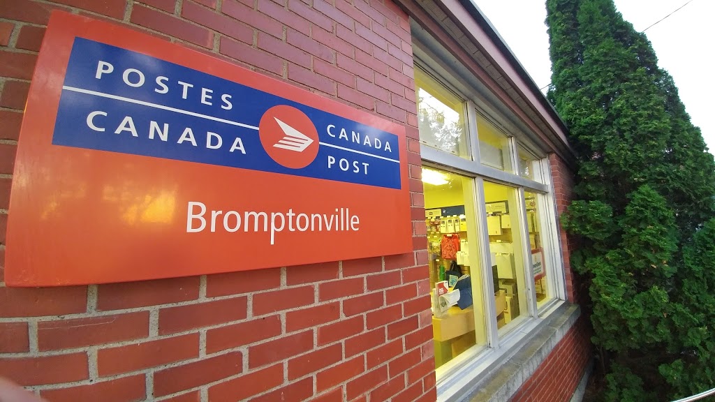 Bromptonville Post Office | post office | 36 Rue du Curé-LaRocque, Sherbrooke, QC J1C 1A0, Canada | 8198464244 OR +1 819-846-4244