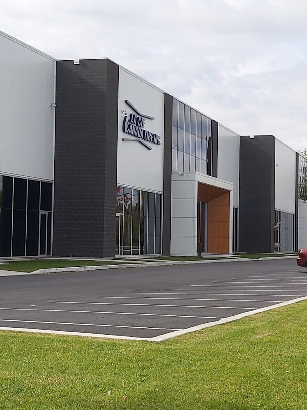 Ovation Tires Canada | 1280 Bd Gérard-Cadieux, Salaberry-de-Valleyfield, QC J6S 6L8, Canada | Phone: (514) 457-0155