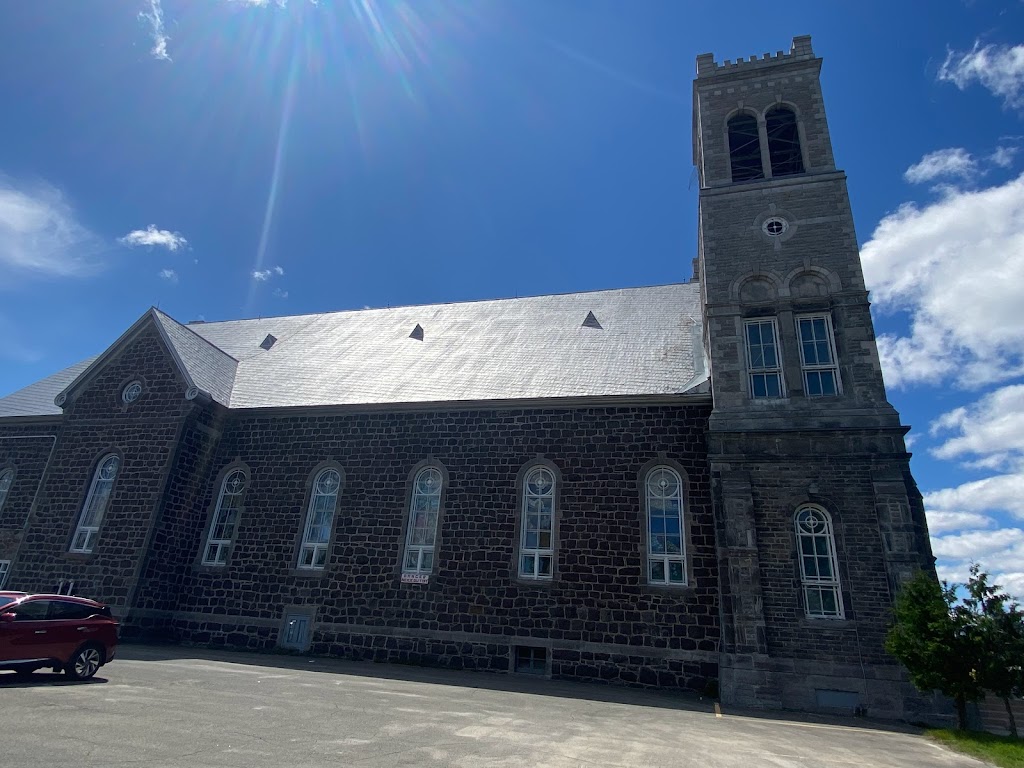 Centre de service Desjardins - Caisse de Sainte-Agathe-des-Monts | 77 Rue Principale E, Sainte-Agathe-des-Monts, QC J8C 1J5, Canada | Phone: (819) 326-2883