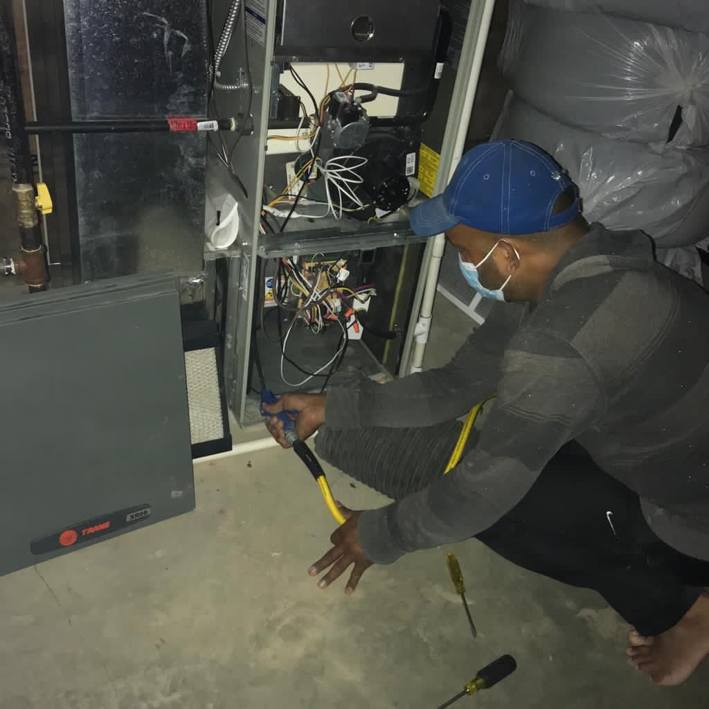 Best furnace and carpet cleaning | 2160 27 St NW, Edmonton, AB T6T 0Y5, Canada | Phone: (780) 265-1500