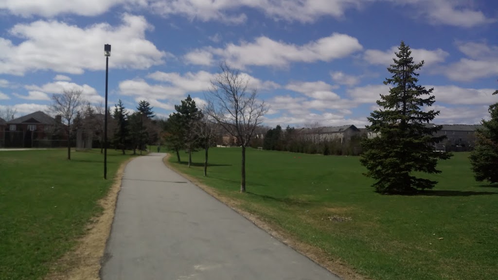 Middlebury Green Park | 5510 Middlebury Dr, Mississauga, ON L5M 5G7, Canada