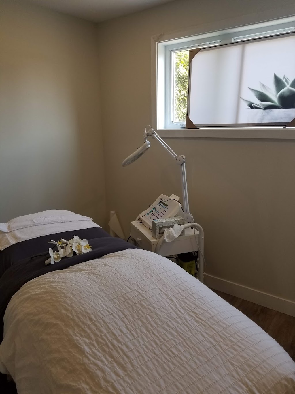 Dermoesthetique MarieÈve | 3697 Rte des Rivières, Saint-Étienne-de-Lauzon, QC G6J 1G5, Canada | Phone: (418) 619-0987