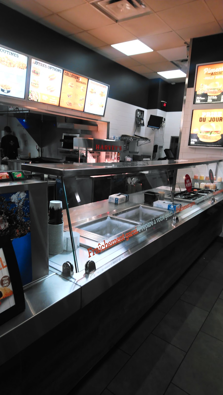 Harveys | 1365 Route des Rivières #100, Saint-Nicolas, QC G7A 2V6, Canada | Phone: (418) 836-5550
