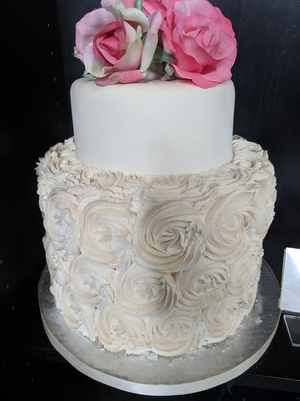 Cakes By Design | 89 Toronto St, Barrie, ON L4N 4S6, Canada | Phone: (705) 739-6886