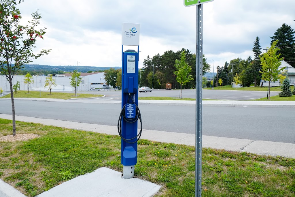 Techno Metal Post | 2600 Scrivens Dr, Metcalfe, ON K0A 2P0, Canada | Phone: (613) 818-6505