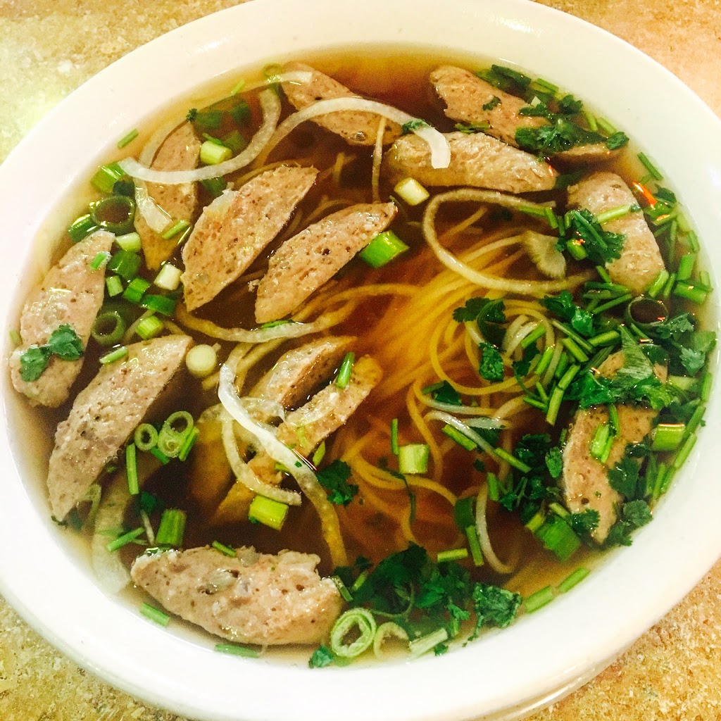 Golden Bell Saigon Restaurant | 1112 17 Ave SW, Calgary, AB T2T 0B4, Canada | Phone: (403) 452-8803