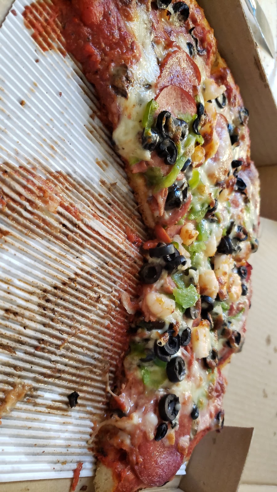 Roberts Street Pizza | 20 Roberts St, Ladysmith, BC V9G 1A5, Canada | Phone: (250) 245-1119