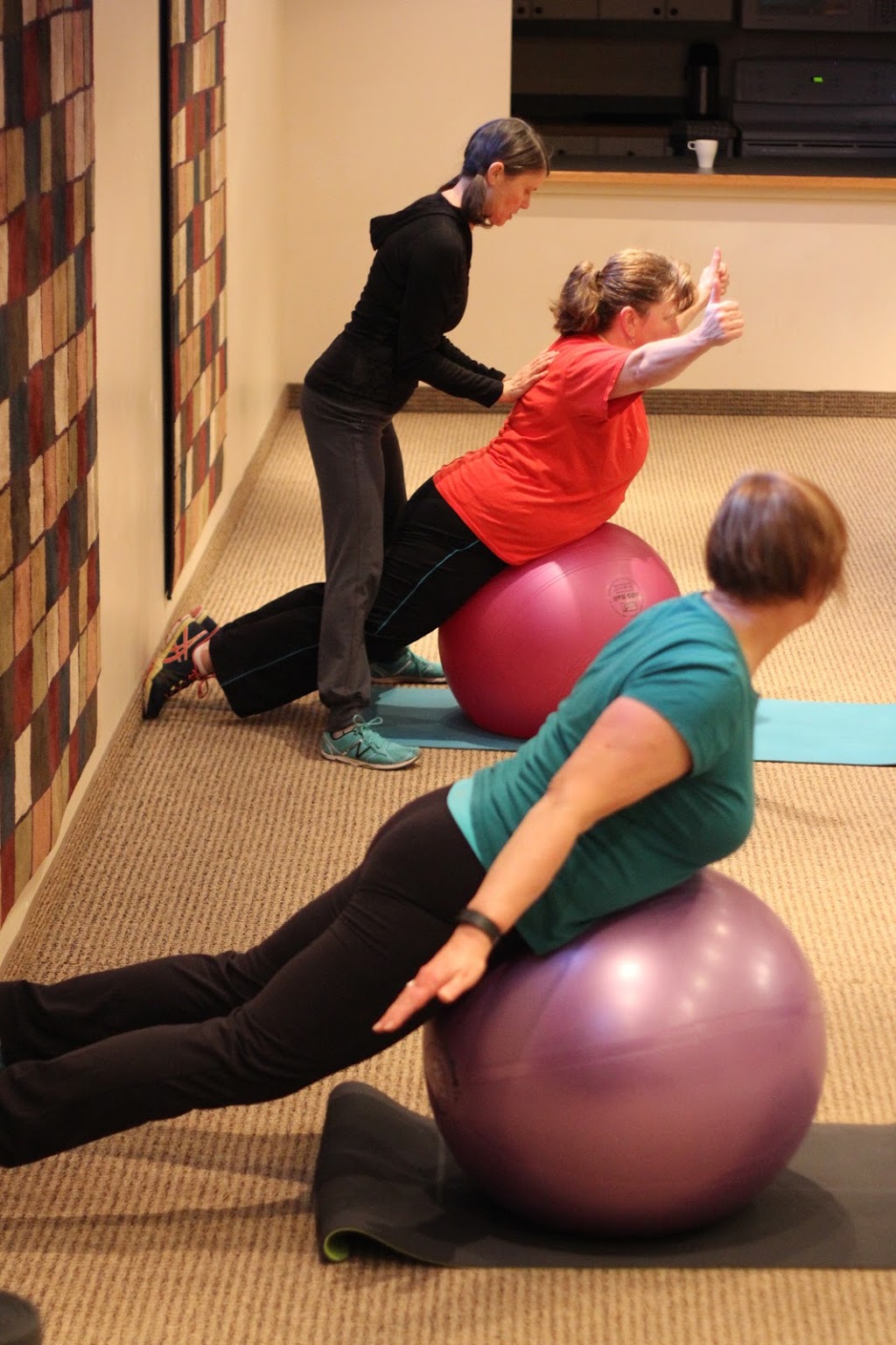 LiveWell Lifestyle Services | Deerbrook Pl SE, Calgary, AB T2J 6J5, Canada | Phone: (403) 660-4194
