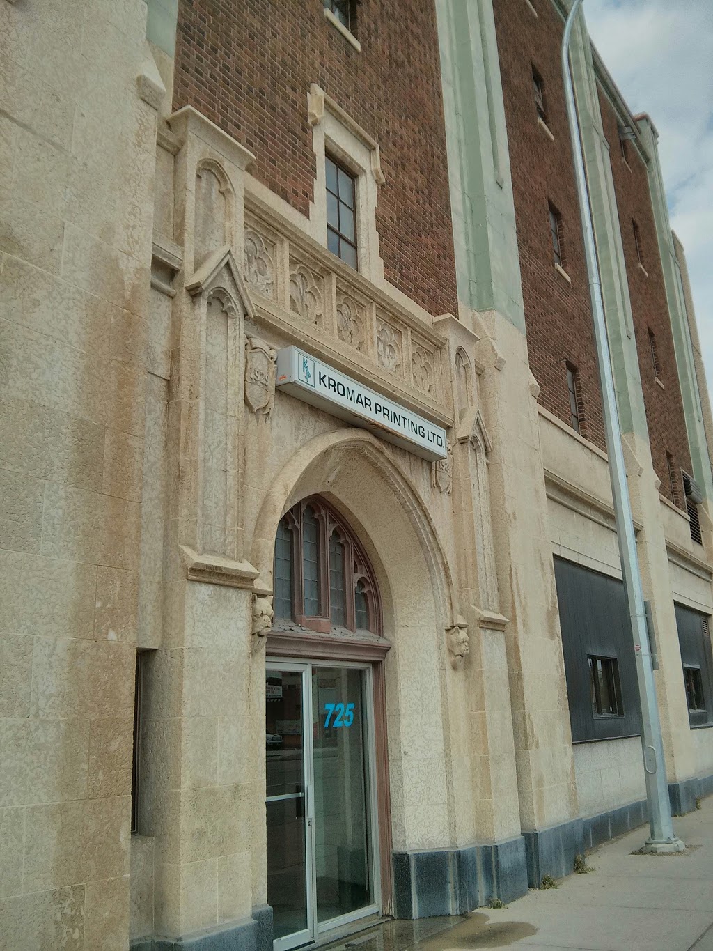 Kromar Printing Ltd | 725 Portage Ave, Winnipeg, MB R3G 0M8, Canada | Phone: (204) 775-8721
