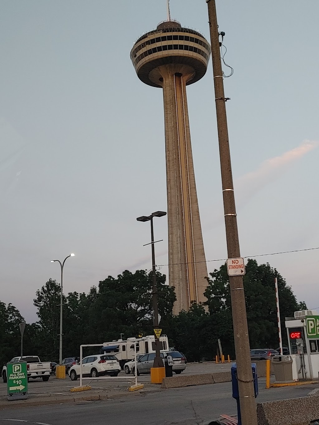 Nikola Tesla Statue | 6342 Niagara Pkwy, Niagara Falls, ON L2G, Canada | Phone: (718) 417-5102