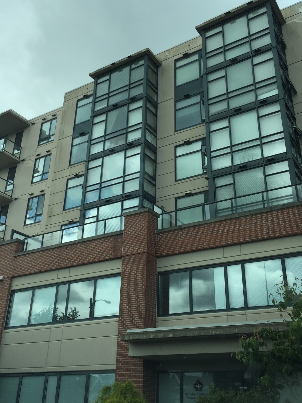 St. John Ambulance | 6111 Cambie St, Vancouver, BC V5Z 3B2, Canada | Phone: (866) 321-2651
