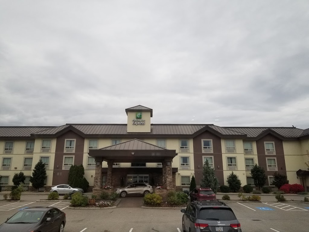 Holiday Inn Express Hotel & Suites | 4716 34th St, Vernon, BC V1T 5Y9, Canada | Phone: (250) 550-7777