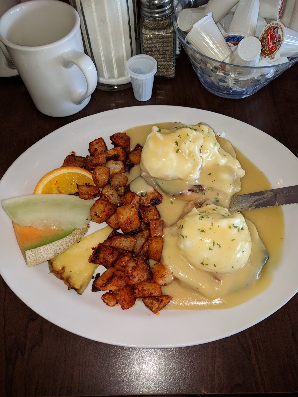 Café Goût et Délices | 1190 Rue Notre-Dame, Lavaltrie, QC J5T 1M4, Canada | Phone: (450) 935-0943