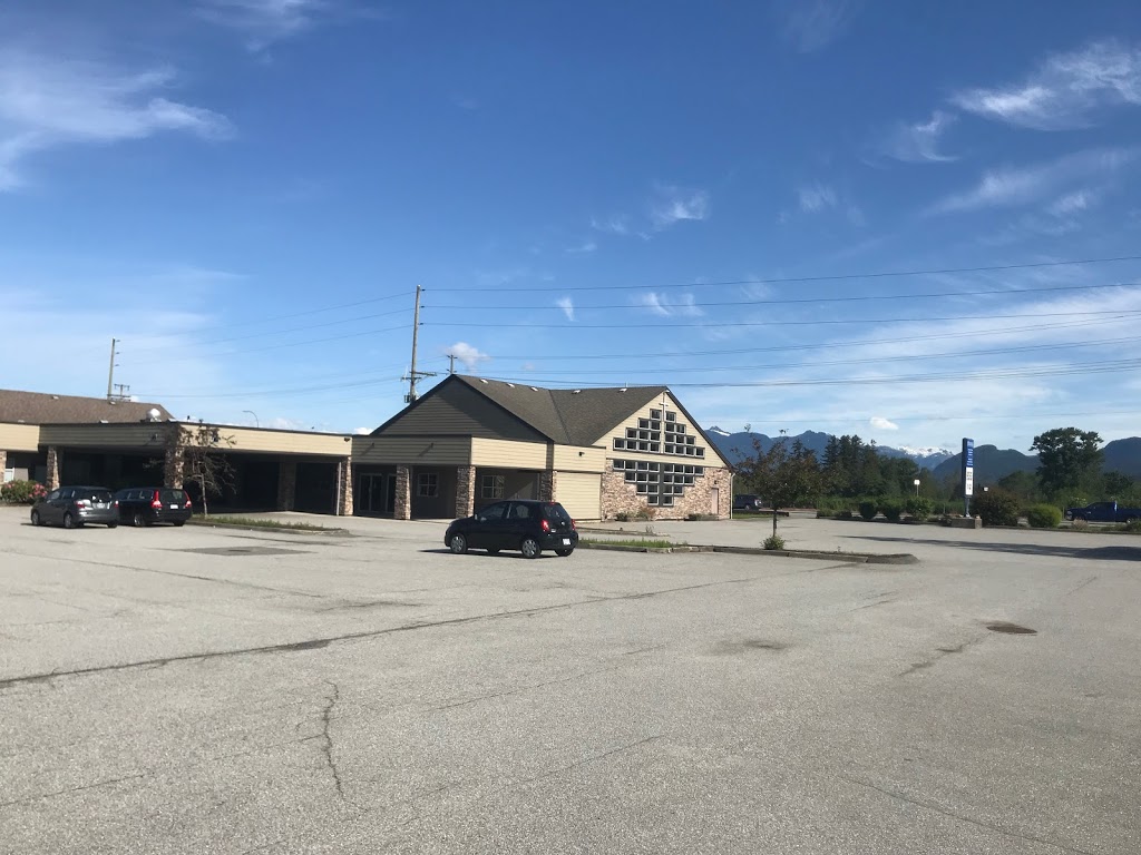St George Maple Ridge | 23500 Dewdney Trunk Rd, Maple Ridge, BC V2X 3L8, Canada | Phone: (604) 463-9622